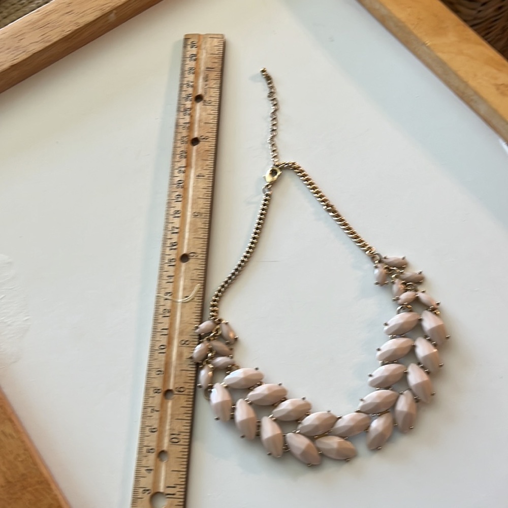 Unique flesh tone, color, diamond shaped, faceted stones set in gold - Picture 8 of 8